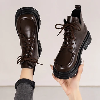 Женские ботильоны, Новинка зимы 2023 года, модные ботинки на платформе, готическая обувь на толстой подошве, женская однотонная обувь с круглым носком для женщин