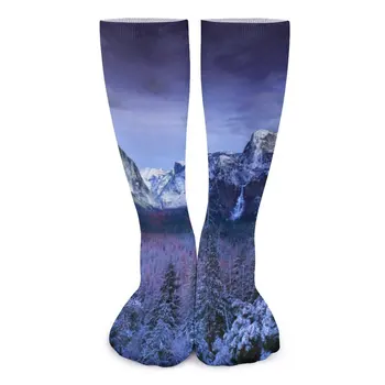 Фиолетовые горные чулки Женские Мужские носки с принтом облаков Удобные винтажные носки Носки для скейтборда Антибактериальный дизайн Подарок